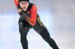 lol全球总决赛-运动员精湛技艺展现,实现多金夺冠