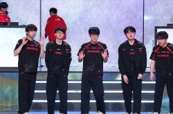 lol高校认证-JDG翻盘TSM,Peanut团战一打五八强赛2:1(首尔)