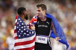 lol转区-美国选手在射箭比赛中夺得金牌