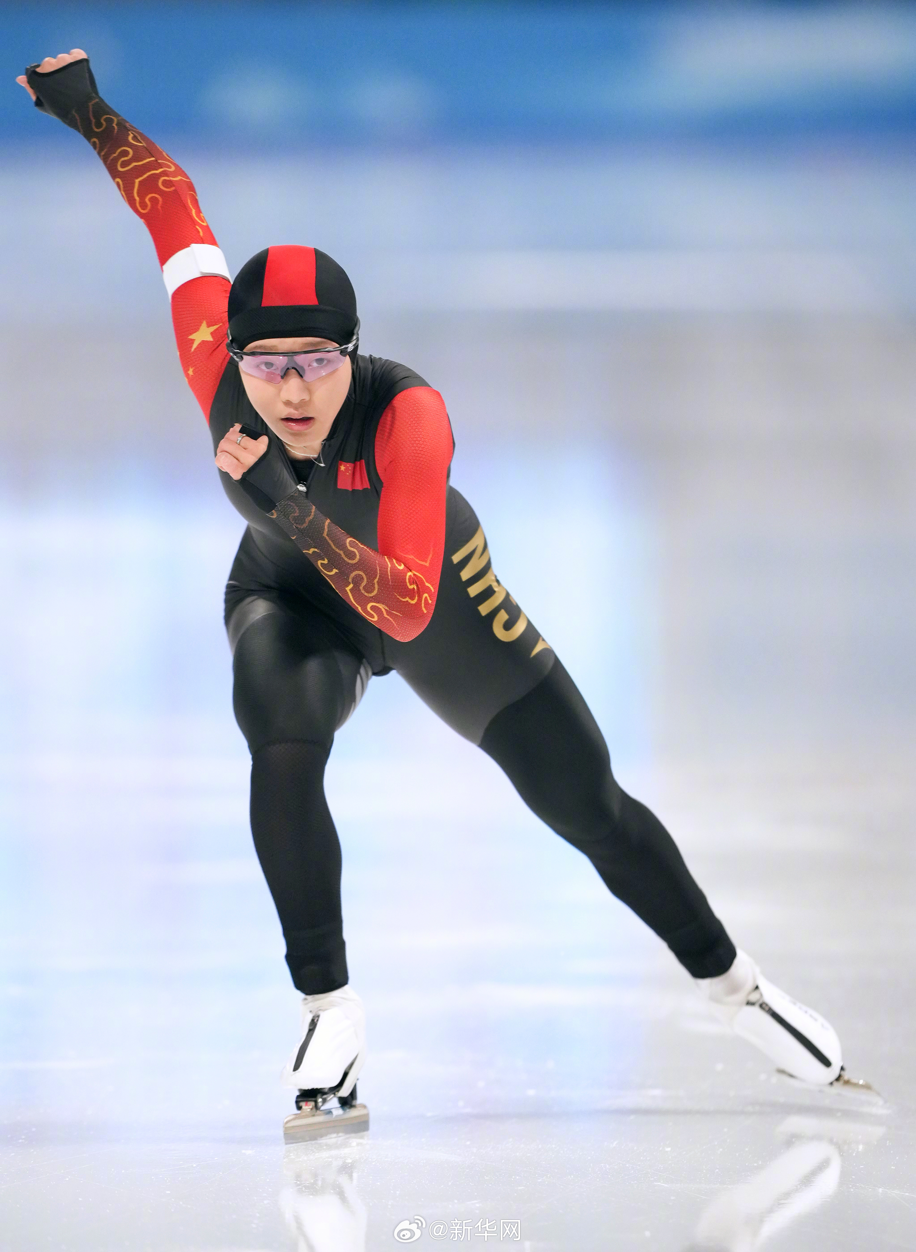 运动员精湛技艺展现，实现多金夺冠