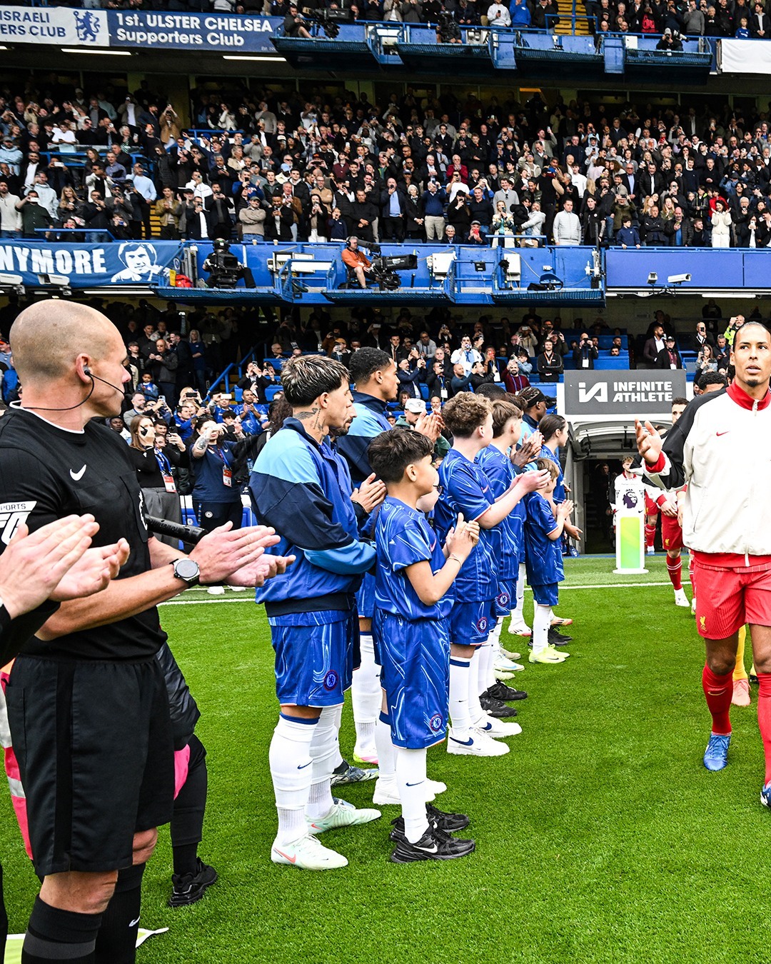 利物浦不敌切尔西,遭遇失利 利物浦不敌切尔西,遭遇失利