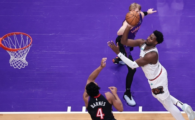 雷霆客场逆转太阳,战胜对手 雷霆客场逆转太阳,战胜对手